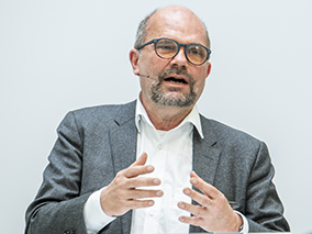 Prof. Reinhard Busse © pag, Fiolka